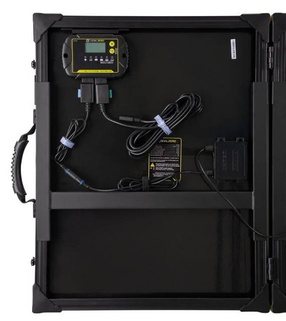 Kontroler ładowania 10A (opcja aligatorki) w zestawie z panelem solarnym Boulder 100 BriefCase